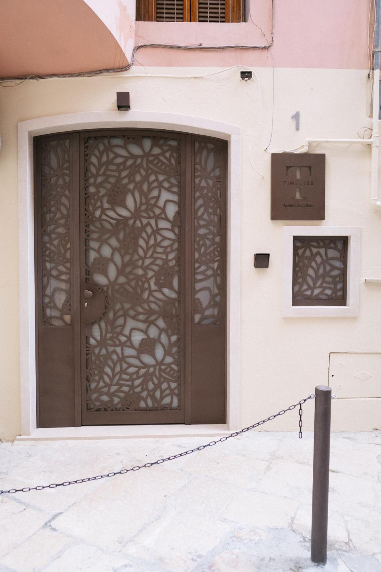 Timeless Apulian Luxury Suite Bari Exterior photo
